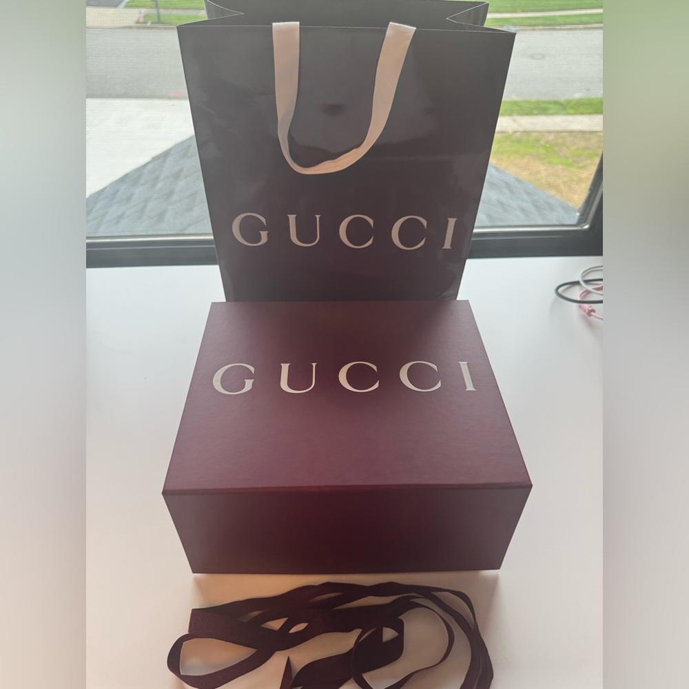 Gucci Maroon Gift Set